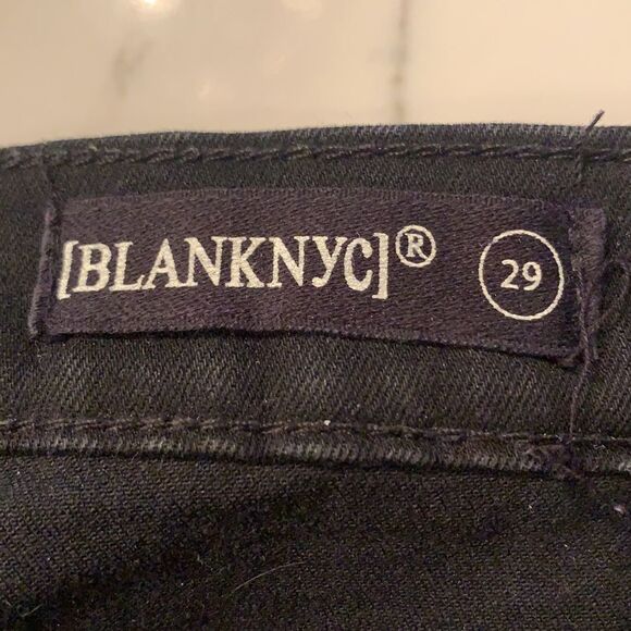 High Rise Skinny W/ Red Zipper Detail by BLANK NYC - Picture 5 of 7